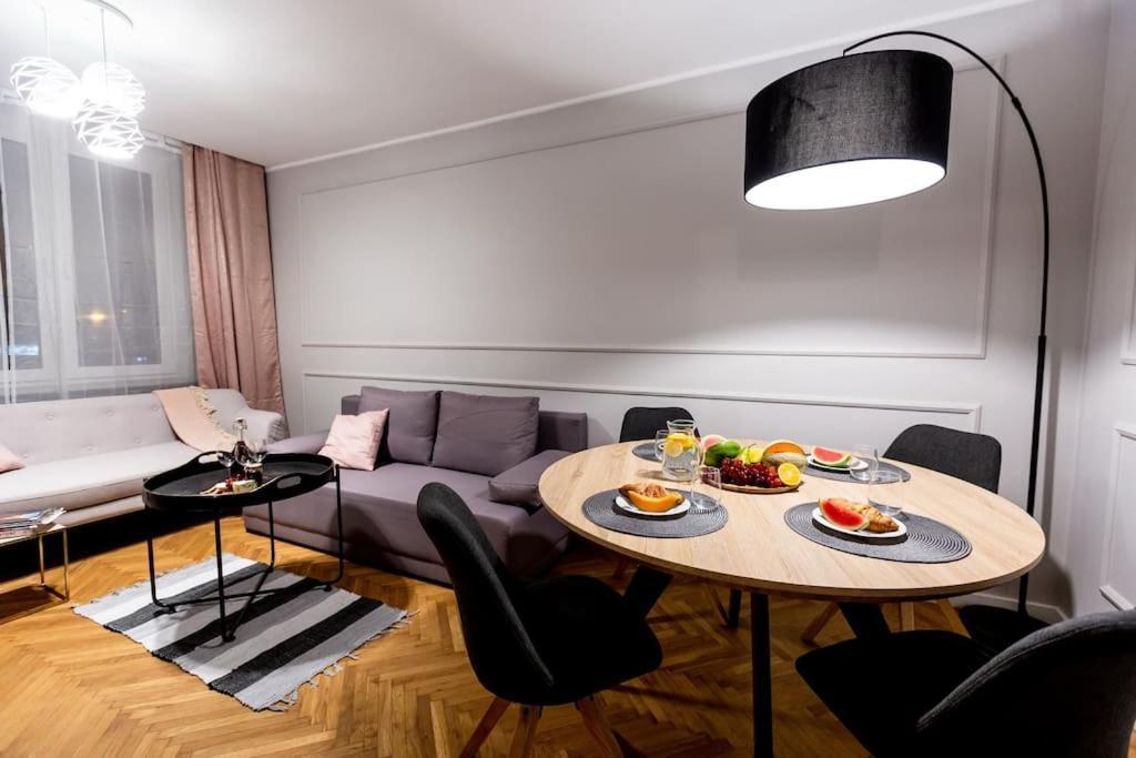 Апартаменти Elegant, Comfortable In The Heart Of Warsaw! Екстер'єр фото