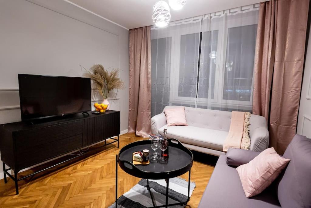 Апартаменти Elegant, Comfortable In The Heart Of Warsaw! Екстер'єр фото