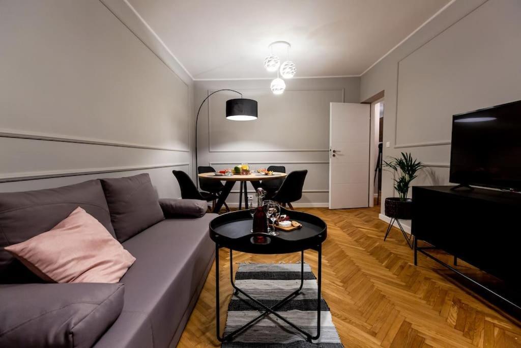 Апартаменти Elegant, Comfortable In The Heart Of Warsaw! Екстер'єр фото